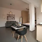 Apartament Mcplaces *