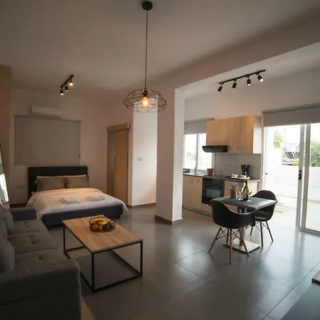 Mcplaces Appartement Paphos